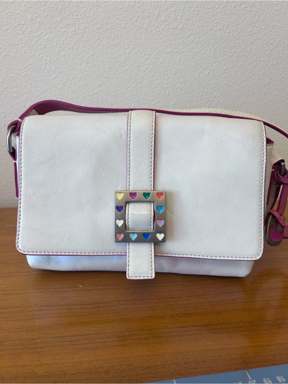Dooney & Bourke White and Pink Y2K Leather Shoulder - Picture 2 of 7